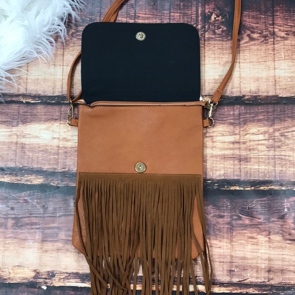 << Fringe Tassel Crossbody Purse Bag >> - Picture 5 of 7